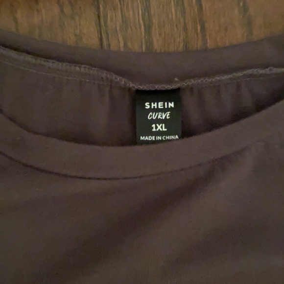 Long sleeve shirt in size XL from shien! - Picture 4 of 4